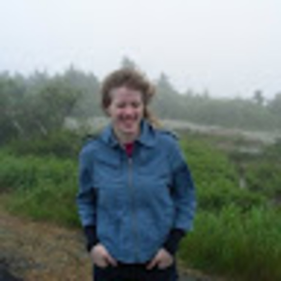 Meet your Posher, Andrea - Picture 1 of 1